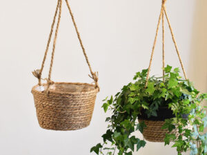 Straw Hanging Baskets, Flower Baskets, Woven Flower Pots, Rattan Baskets, Chlorophytum Potted Plants, Flower Baskets, Flower Pots, Bamboo Baskets, Flower Baskets
